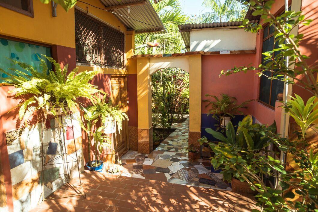 Hostal Santa Ana Rurrenabaque Eksteriør billede