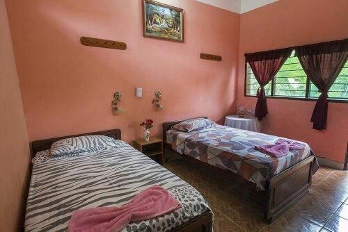 Hostal Santa Ana Rurrenabaque Eksteriør billede